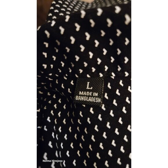 Black & White Button-Up Blouse with Heart Print Short Sleeves Rayon Material - Picture 8 of 8